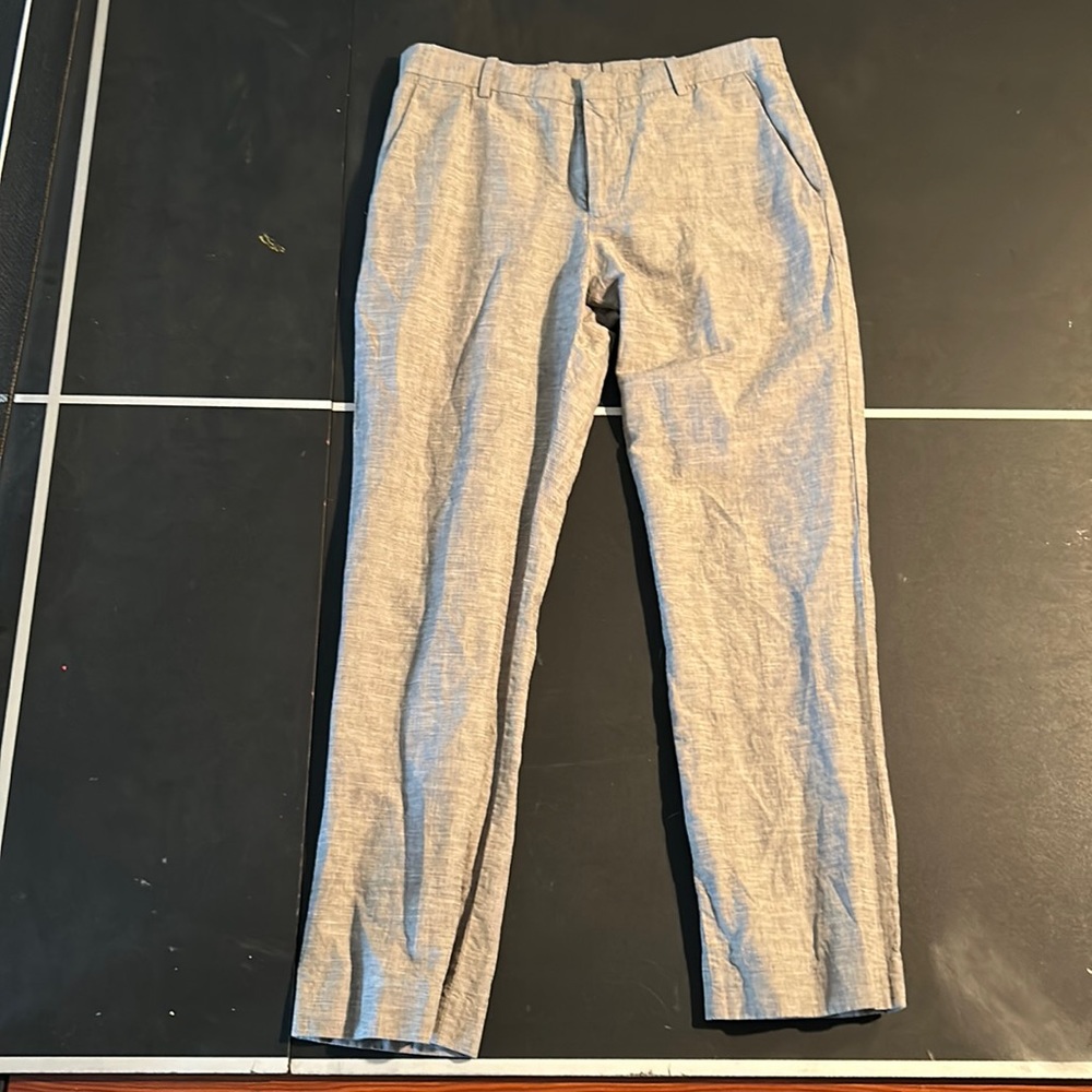 Perry Ellis men’s gray slim fit dress pants